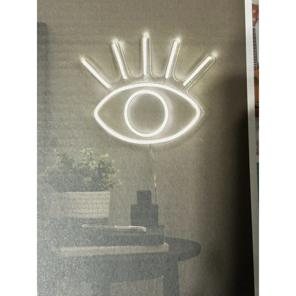 🛑 CLEARANCE NEW Eye LED Neon Sign - Picture 1 of 4